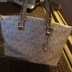 FINAL PRICE CUT NO OFFERS! Last day this price!